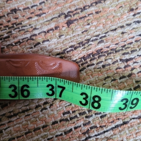 VINTAGE Leather Belt | size 34 - Picture 6 of 7